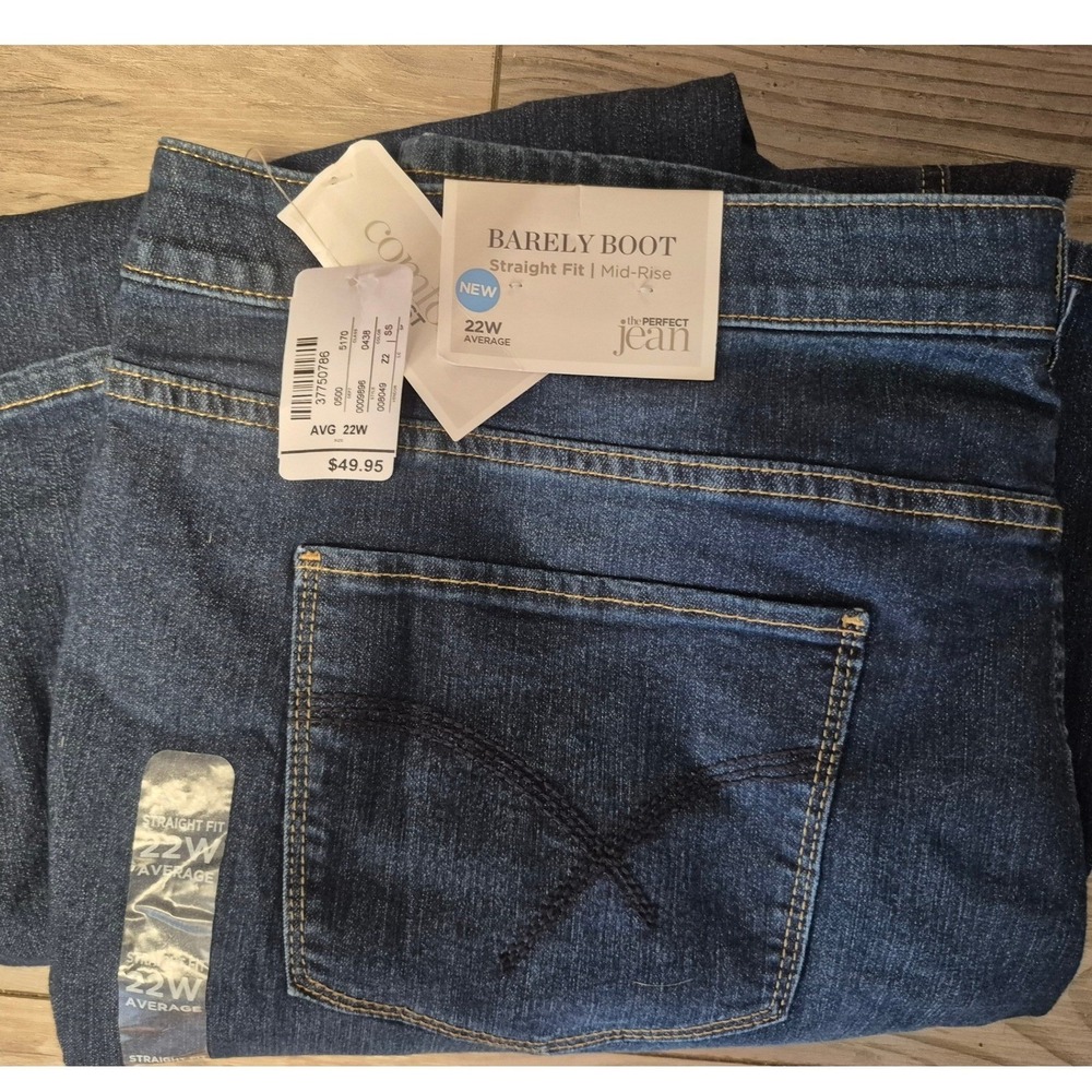 CJ Banks Barely Boot Straight Fit Jeans Womens 22W Mid-Rise Dark Wash Denim New - Picture 3 of 3
